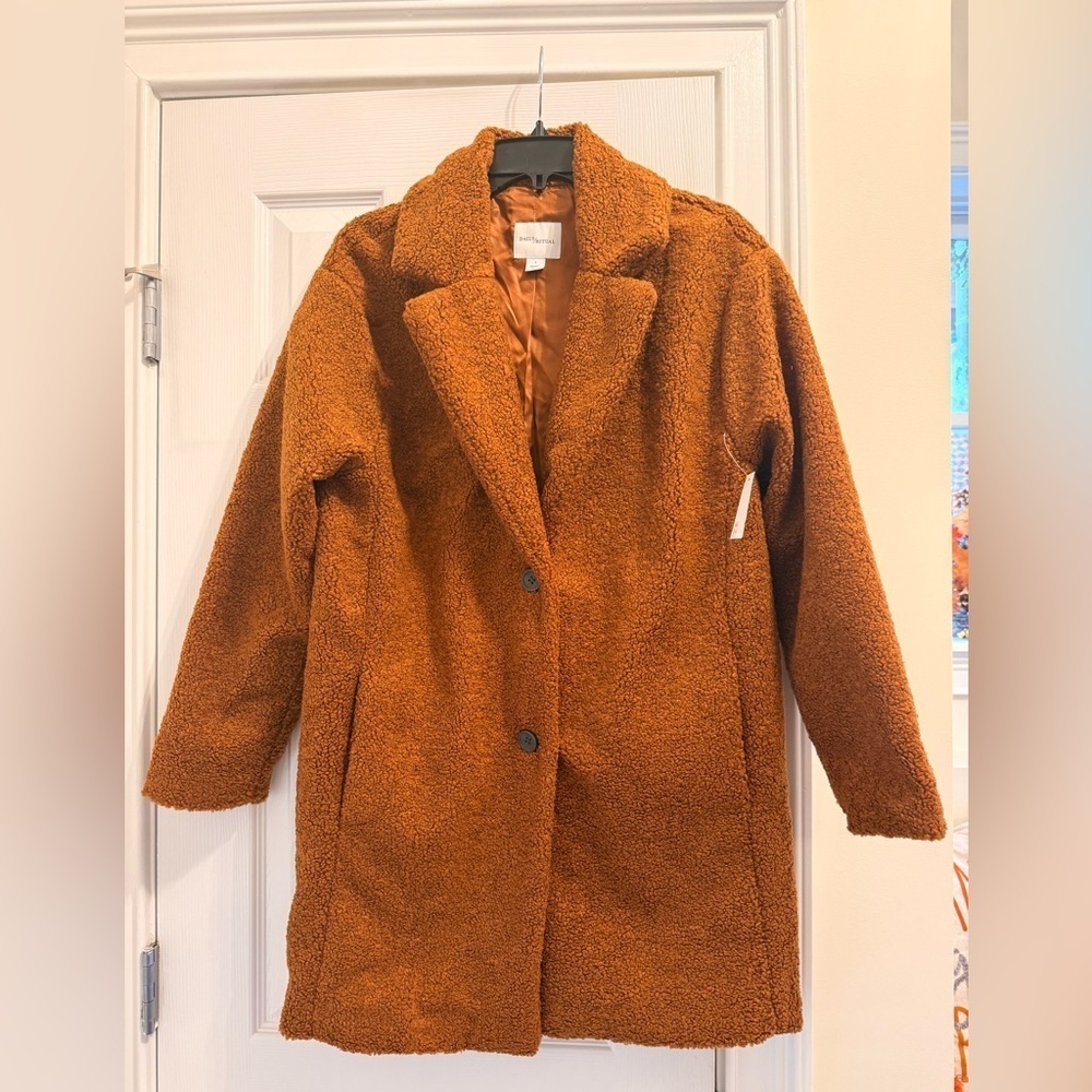 Daily Ritual Brown / Rust Teddy
Coat, Size S - Picture 3 of 7